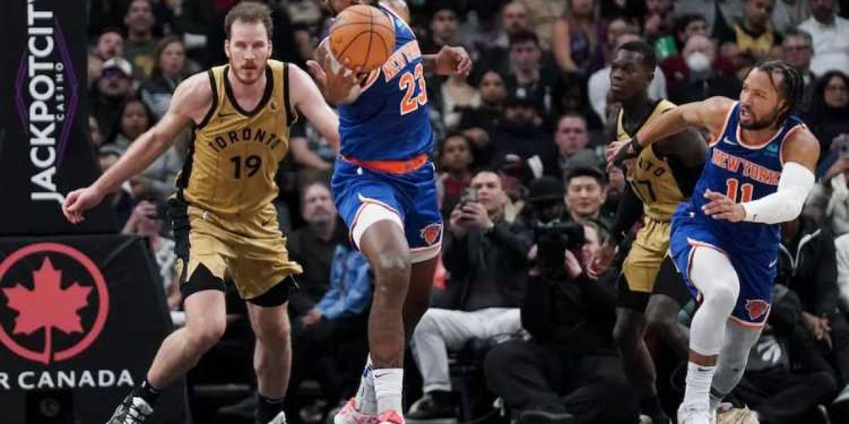 Knicks Center Mitchell Robinson to Undergo Ankle Surgery, Sidelined for at Least Two Months
