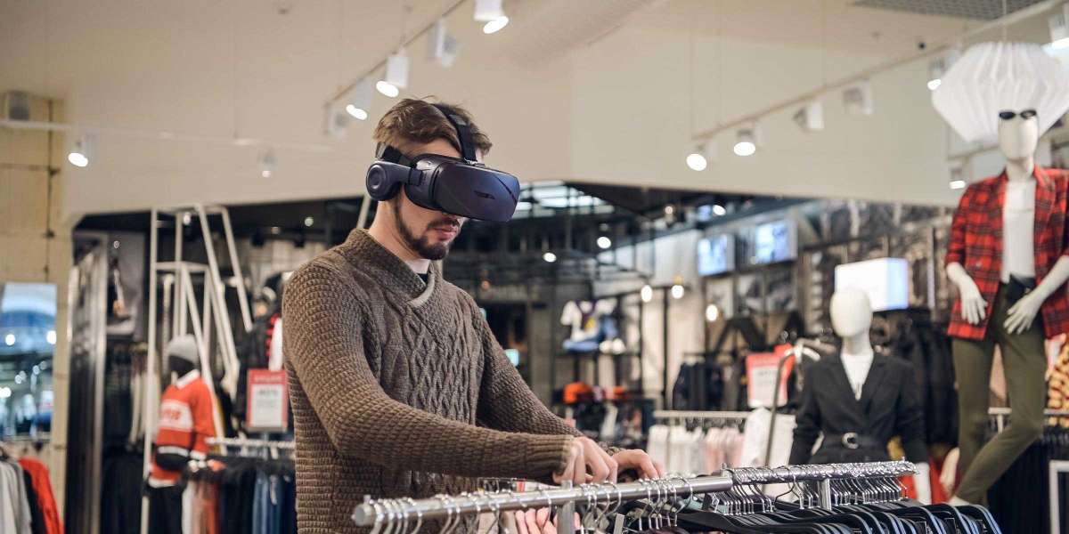 Virtual Reality in Retail Market – Outlook, Size, Share & Forecast 2032