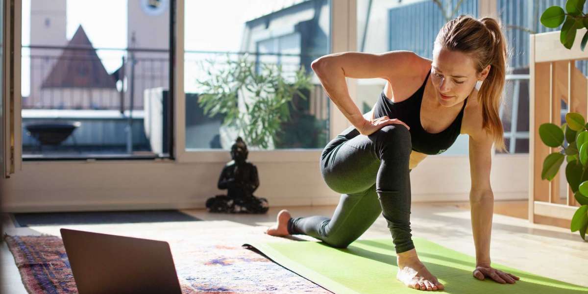 Stay Fit with Online Yoga Classes Across Canada