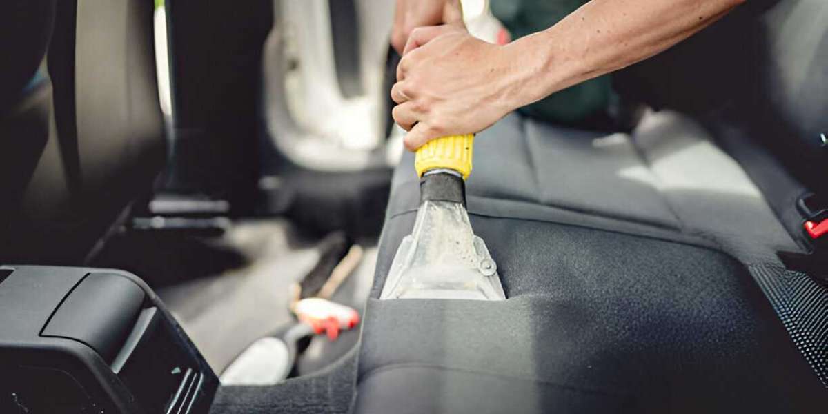 The Art and Science of Auto Detailing in Des Moines